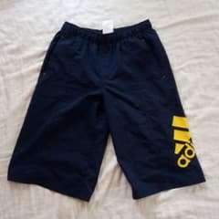 アディダス　水着　150のサムネイル