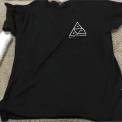 HUF Triple Triangle Teeのサムネイル