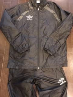 umbro ウィンドブレーカー上下　Sサイズ　シャカパン　160のサムネイル