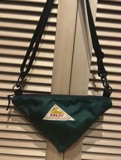 KELTY ケルティ　サコッシュ グリーン　美品のサムネイル