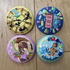 ディズニー　刺繍缶バッジのサムネイル