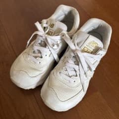 New Balance 574 ホワイト スニーカーのサムネイル