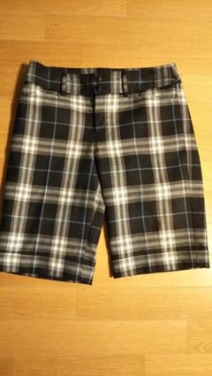 BURBERRYショートパンツのサムネイル
