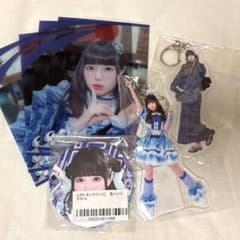 iLiFE! 空詩かれん くじ サイン Tシャツ アクキー 缶バッジ まとめ売り iLiFE! 空詩かれん アクキー 缶バッジ 武道館 くじ - メルカリ