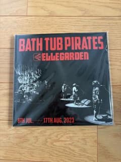 【新品】 ELLEGARDEN フォトブック　BATH TUB PIRATES ELLEGARDEN BATH TUB PIRATES 写真集 - メルカリ