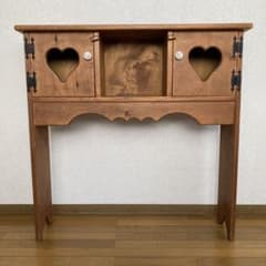 カントリー❤️木製 キャビネット ハート型窓付き - メルカリ