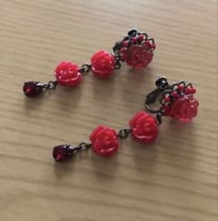 ANNA SUI Red Rose Earrings