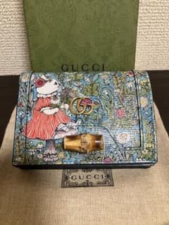 ♥️ shiro様♥️GUCCI ❤︎ ヒグチユウコ 財布 - メルカリ