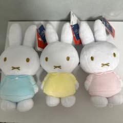 ミッフィー ぬいぐるみがま口ポーチ タイトー限定 全3種セットのサムネイル