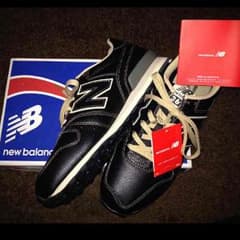 NB newbalanceのサムネイル