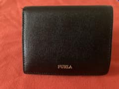 フルラ/FURLA/コンパクト二つ折り財布 花柄ブラック 袋付きのサムネイル