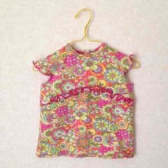 オイリリー  92 花柄トップスのサムネイル