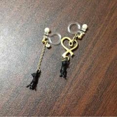 すうみん様専用:クロネコイヤリングのサムネイル
