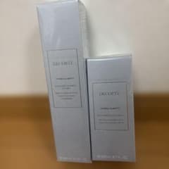 新発売❗️イドラクラリティ　薬用　ブライトニング　化粧水＆乳液セットのサムネイル