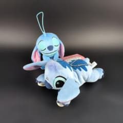 東京ディズニーリゾート限定 スティッチ 肩のせぬいぐるみ むにゃすや