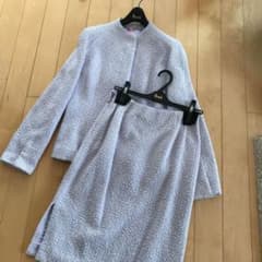 入園式 入学式 きれい色 スーツ ノーカラージャケット くすみパープルのサムネイル