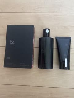 POLA BA ハンドクリーム & ボディミルク セット　おまけ付きのサムネイル