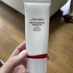SHISEIDO REVITALESSENCE SKIN GLOW プライマーのサムネイル