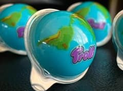 Trolli　地球グミ　4個セット!!のサムネイル