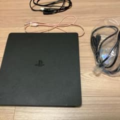 PlayStation 4 本体　※コントローラーなしのサムネイル