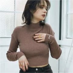 りこ様専用　juemi モックネックニットのサムネイル