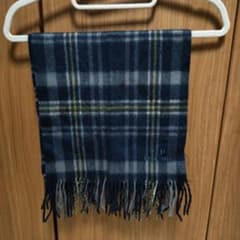 BEAMS別注】LAVENHAM / BUTTON QUILT SCARF | Shop at Mercari from