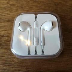 新品iPhone5S付属イヤホンのサムネイル