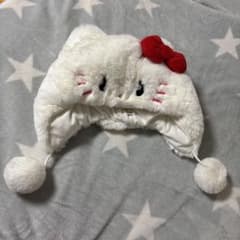 ハローキティ フワフワ帽子のサムネイル