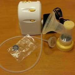 電動搾乳機(^-^)のサムネイル