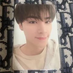 WayV 威神V フォトブック our home シャオジュン トレカのサムネイル
