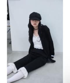 Smyeon Antique lace capri pantsのサムネイル