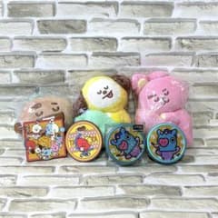 BT21 7点セット】ぬいぐるみ コースター 缶バッジ まとめ売り - メルカリ