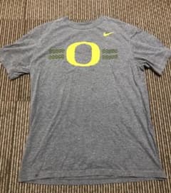 NIKE ナイキ Tシャツのサムネイル