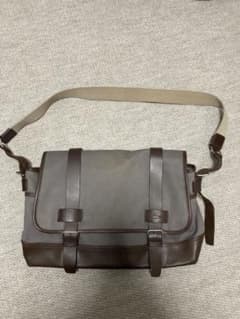 ラコステ　ショルダーバッグのサムネイル