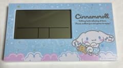 シナモンロール　時計のサムネイル