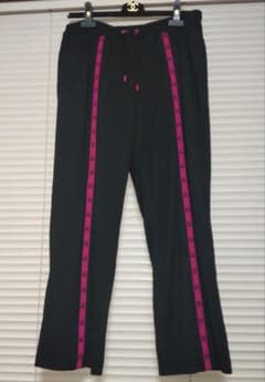レオナール スポーツパンツ ライン ジャージ 大きいサイズ 美品 黒毛100 専用です！レオナール スポーツパンツ ライン ジャージ 大きいサイズ