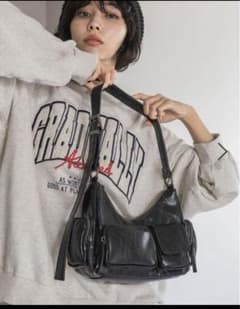 PAGEBOY アウトポケットBAG ブラックのサムネイル