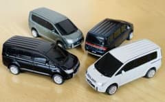 三菱 デリカD：5（初代・前期型）1/64 ミニカー4色セット - メルカリ