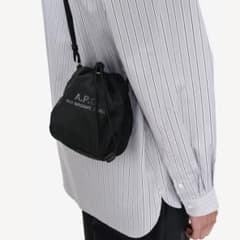 A.P.C. CROSSBODY POUCH BACKSTAGEのサムネイル