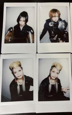 甘い暴力 チェキ　10/12 甘い暴力 チェキ 12 - メルカリ