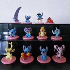 スティッチ　ミニフィギュア　12種のサムネイル