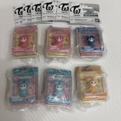 TWICE LOVELYS ブリスターマスコットチャーム 6個セットのサムネイル
