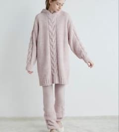 上下セット　gelato piqueアランネップＢＩＧパーカ＆レギンス新品 gelato pique アランネップBIGパーカ&アランネップレギンスSET - メルカリ