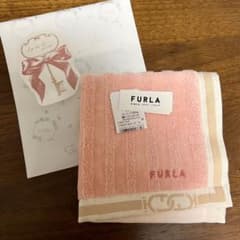 【新品・未使用】FURLA フルラ タオル ハンカチ ピンク 0001のサムネイル
