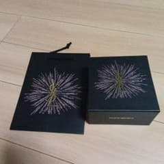 Yves Saint Laurent ギフトBOXとギフト袋スパークルデザインのサムネイル