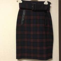 最終値下げ JUSGLITTY スカートのサムネイル