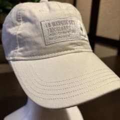 ホワイト ロゴ付き レディースゴルフキャップのサムネイル