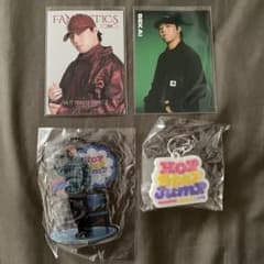 世界 FANTASTICS グッズセット トレカ キーホルダーのサムネイル