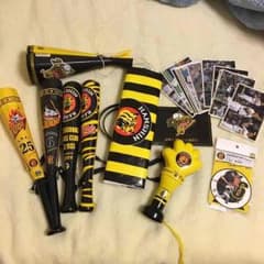 阪神タイガースグッズ  盛りだくさんのサムネイル