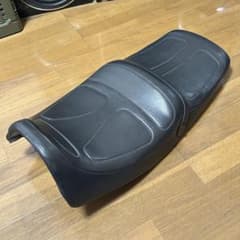 xjr400 4hm 純正アンコ抜きシートのサムネイル